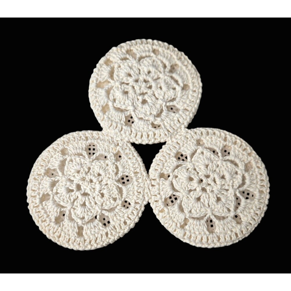 Hand Crocheted 3 Lace Doily Cloverleaf Medallion Plastic Inserts Vanity Mat Vtg